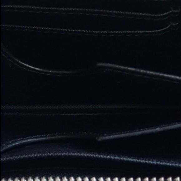 MICHAEL KORS WOMEN’S JET SET ZIP AROUND BLACK SIGNATURE WALLET W/SILVER ACCENTS - Picture 5 of 7